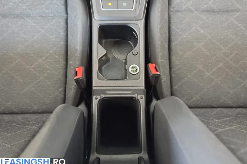 Volkswagen Golf din 2021 cu 102.538 km - oferta VOL246046 - foto 35