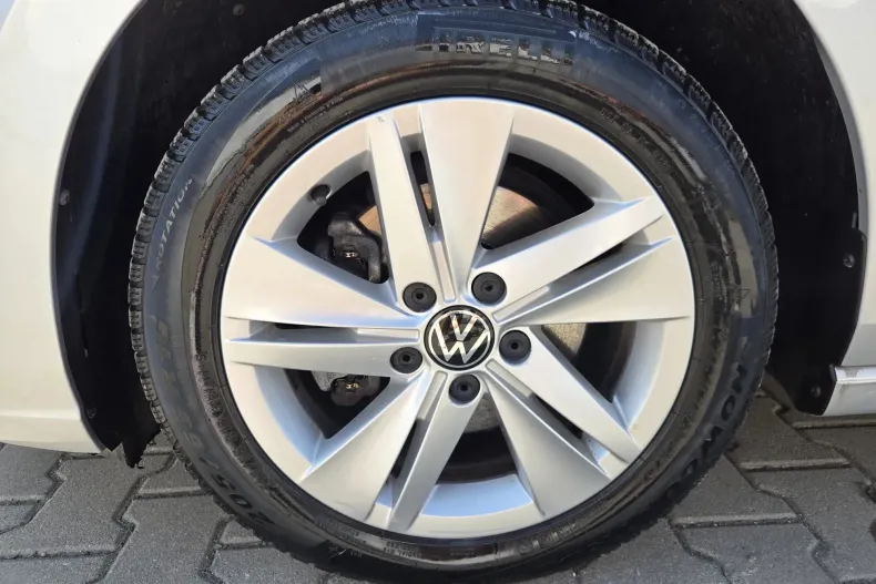Volkswagen Golf din 2021 cu 102.538 km - oferta VOL246046 - foto 40