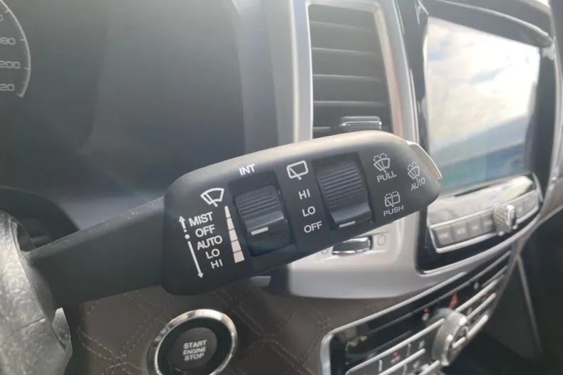 Ssangyong REXTON din 2023 cu 73.385 km - oferta SSA246049 - foto 16