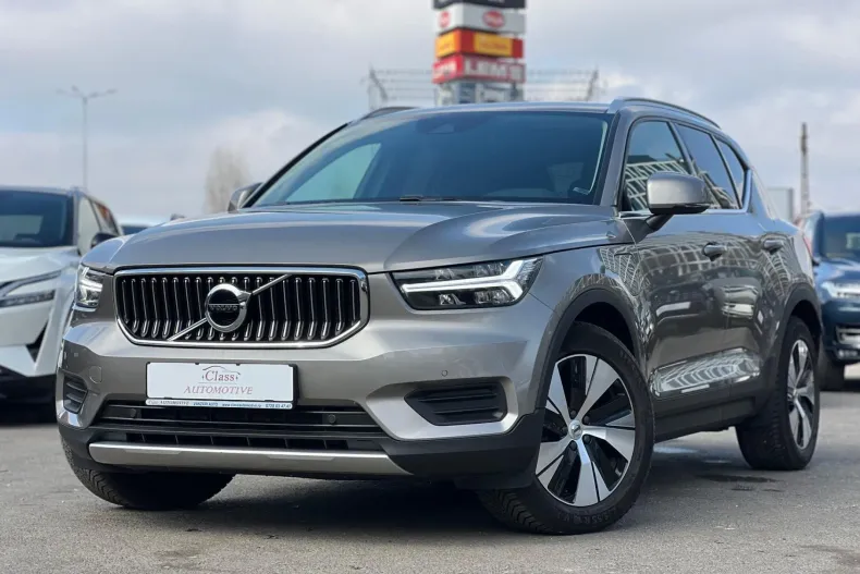 Volvo XC40 din 2021 cu 139.975 km - oferta VOL246055 - foto 1