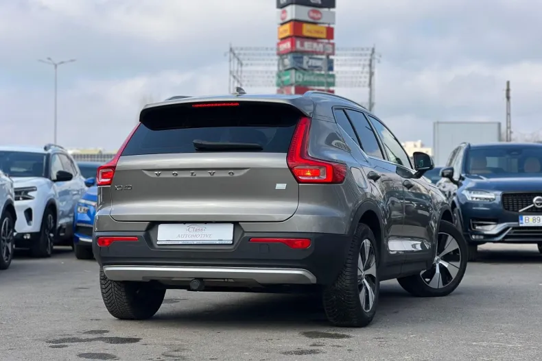 Volvo XC40 din 2021 cu 139.975 km - oferta VOL246055 - foto 5