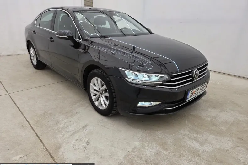 Volkswagen Passat din 2021 cu 54.568 km - oferta VOL246060 - foto 2