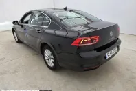 Volkswagen Passat din 2021 cu 54.568 km - oferta VOL246060 - foto 4