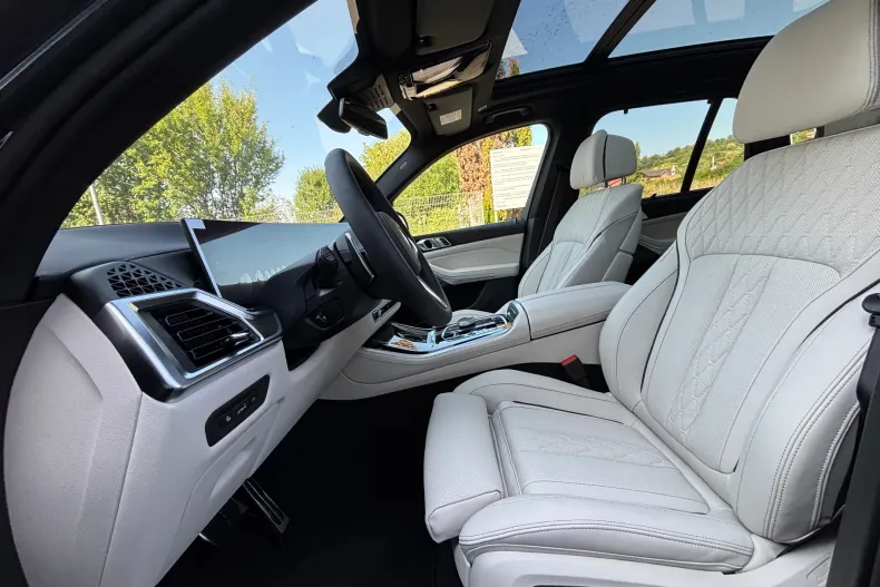 BMW X5 (Seria X) din 2026 cu 1 km - oferta BMW246068 - foto 8