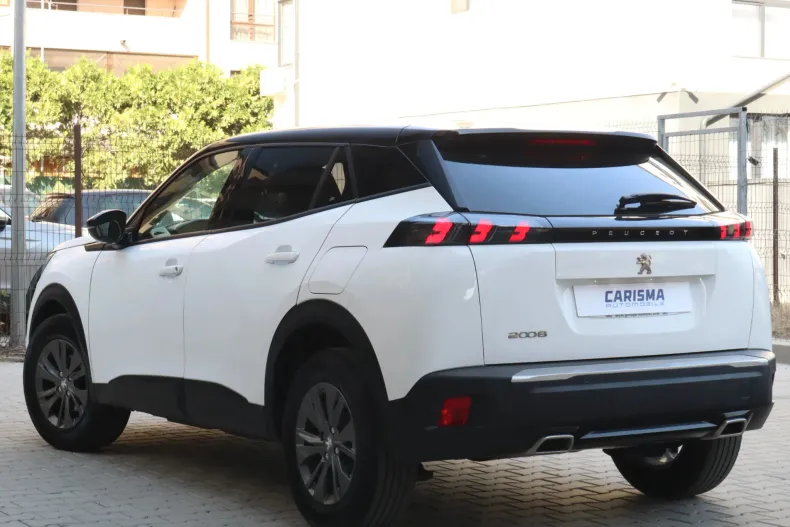 Peugeot 2008 din 2021 cu 91.436 km - oferta PEU246069 - foto 5