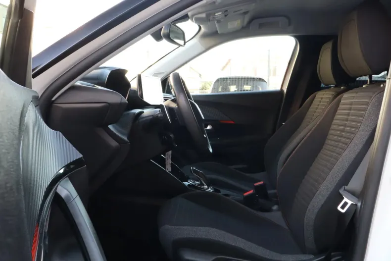 Peugeot 2008 din 2021 cu 91.436 km - oferta PEU246069 - foto 13