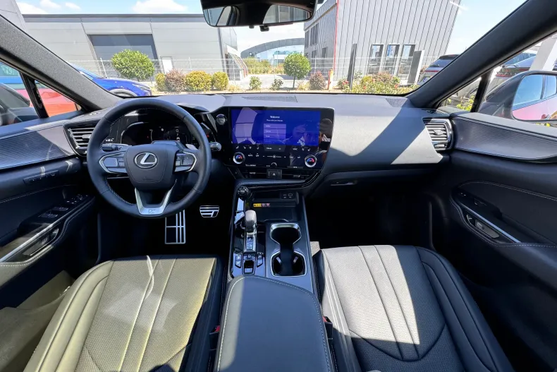 Lexus Seria NX din 2026 cu 4 km - oferta LEX246070 - foto 25