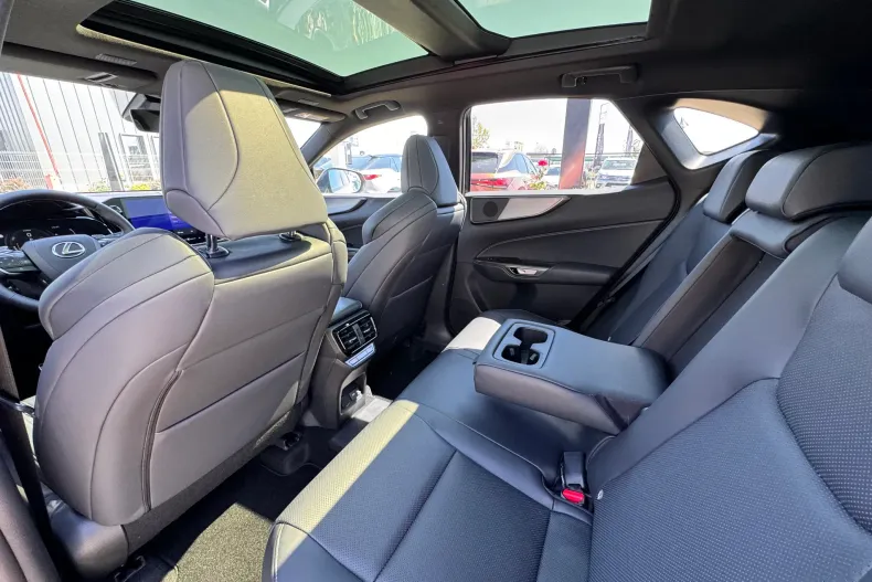 Lexus Seria NX din 2026 cu 4 km - oferta LEX246070 - foto 29