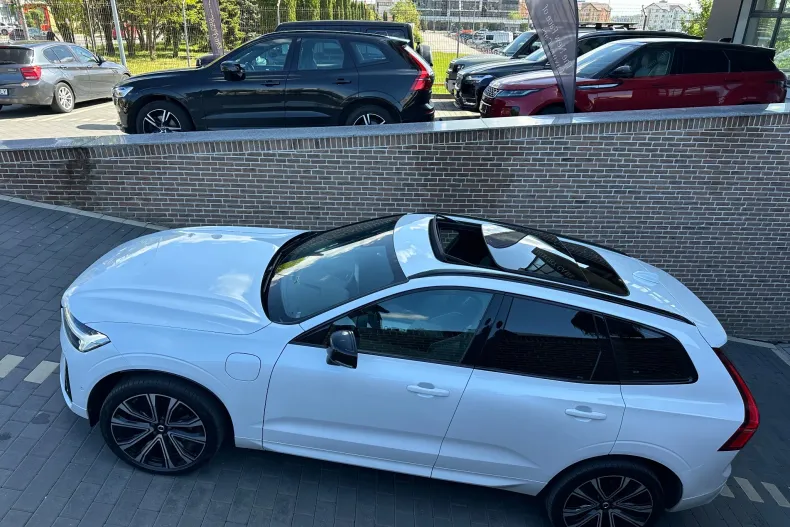 Volvo XC60 din 2022 cu 125.000 km - oferta VOL246071 - foto 8