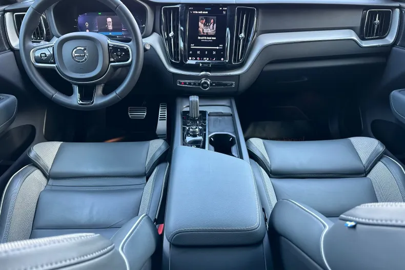 Volvo XC60 din 2022 cu 125.000 km - oferta VOL246071 - foto 16