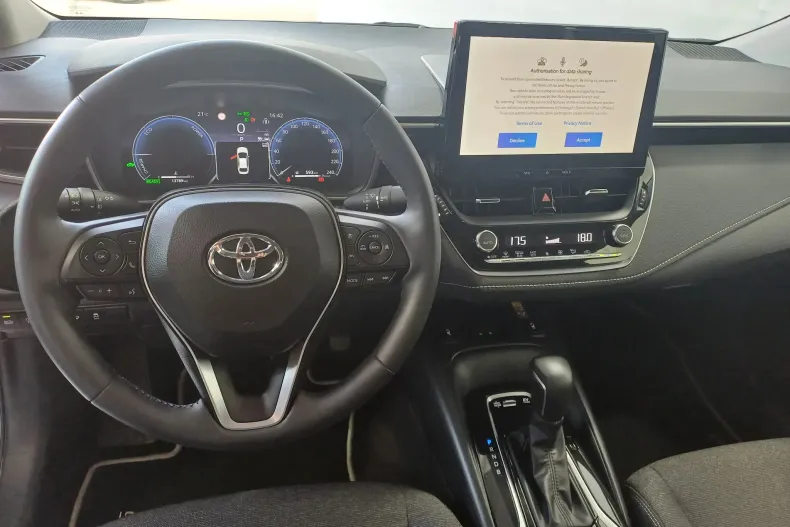 Toyota Corolla din 2025 cu 13.789 km - oferta TOY246079 - foto 6