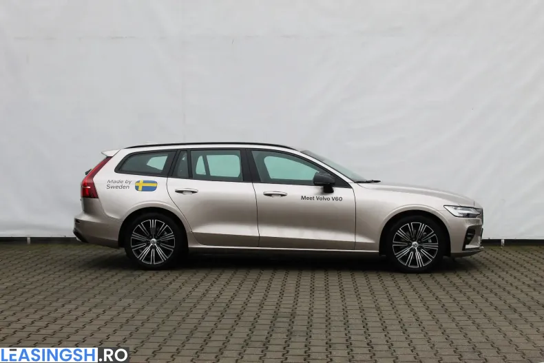 Volvo V60 din 2025 cu 6.500 km - oferta VOL246080 - foto 4