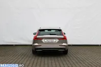 Volvo V60 din 2025 cu 6.500 km - oferta VOL246080 - foto 6