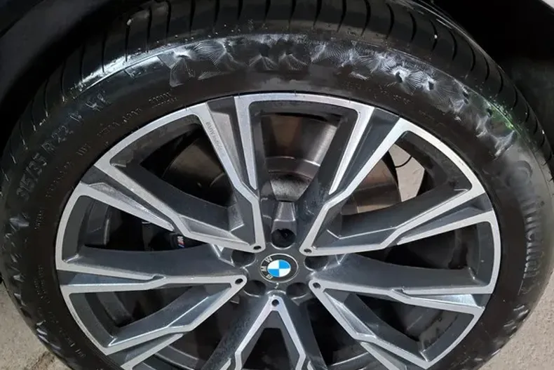 BMW X7 (Seria X) din 2021 cu 134.979 km - oferta BMW246082 - foto 18