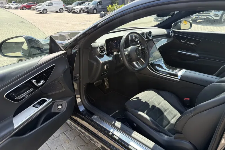 Mercedes-Benz CLE 200 (Clasa CLE) din 2025 cu 15.100 km - oferta MER246083 - foto 9