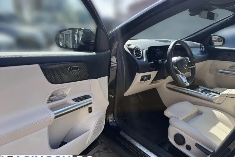 Mercedes-Benz GLA 200 (Clasa GLA) din 2025 cu 23.534 km - oferta MER246085 - foto 8