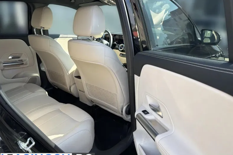 Mercedes-Benz GLA 200 (Clasa GLA) din 2025 cu 23.534 km - oferta MER246085 - foto 25