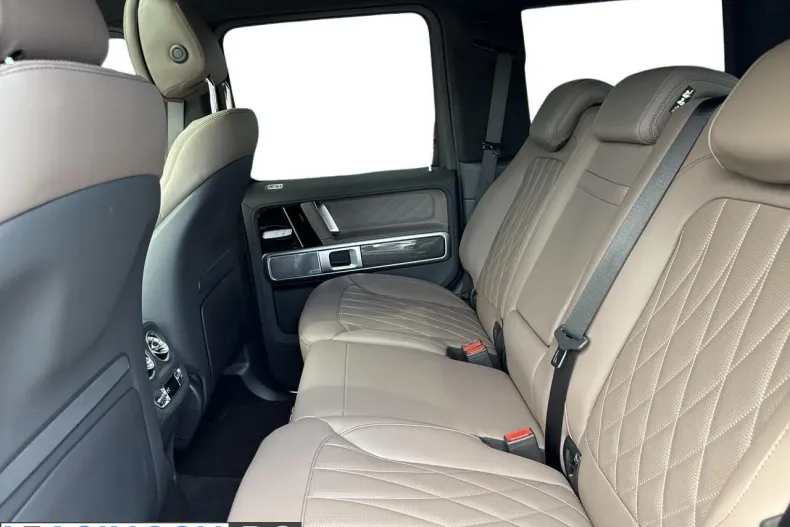 Mercedes-Benz G 63 AMG (Clasa G) din 2026 cu 4 km - oferta MER246088 - foto 11