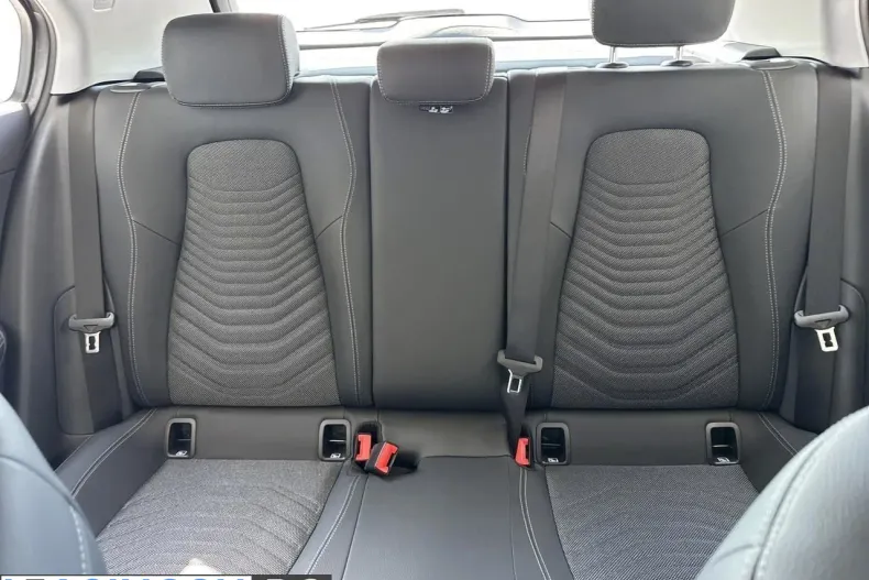 Mercedes-Benz A 180 (Clasa A) din 2026 cu 4 km - oferta MER246089 - foto 19