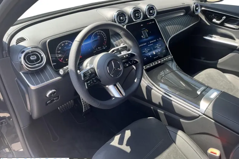 Mercedes-Benz GLC 300 (Clasa GLC) din 2026 cu 4 km - oferta MER246091 - foto 7