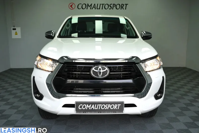 Toyota Hilux din 2023 cu 110.000 km - oferta TOY246095 - foto 2