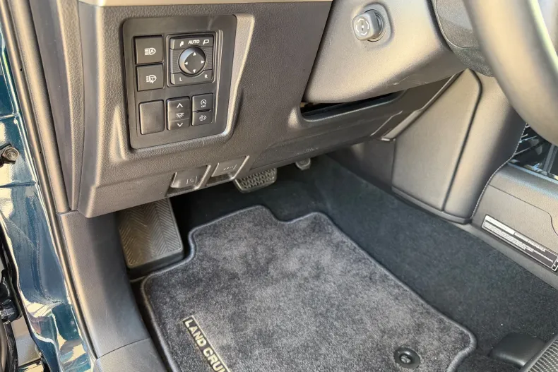 Toyota Land Cruiser din 2023 cu 82.000 km - oferta TOY246097 - foto 33