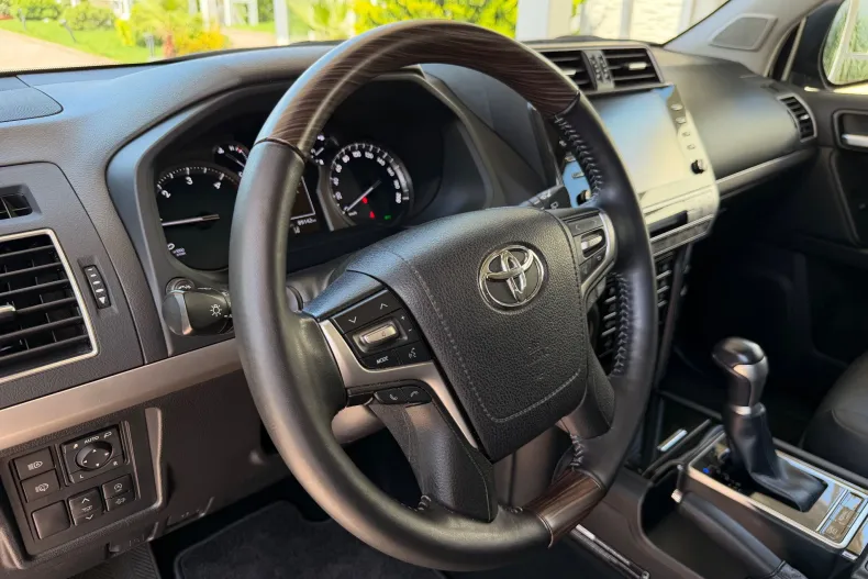 Toyota Land Cruiser din 2023 cu 82.000 km - oferta TOY246097 - foto 34