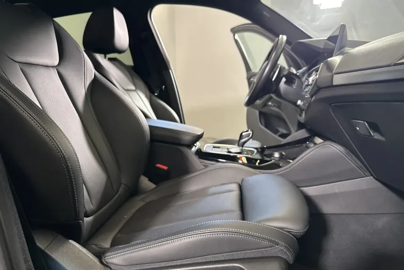 BMW X4 (Seria X) din 2023 cu 24.237 km - oferta BMW246106 - foto 11