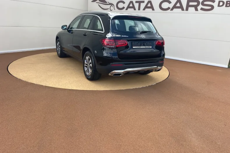 Mercedes-Benz GLC 220 (Clasa GLC) din 2021 cu 175.000 km - oferta MER246110 - foto 11