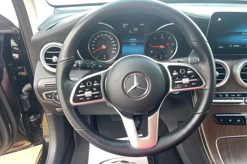 Mercedes-Benz GLC 220 (Clasa GLC) din 2021 cu 175.000 km - oferta MER246110 - foto 38