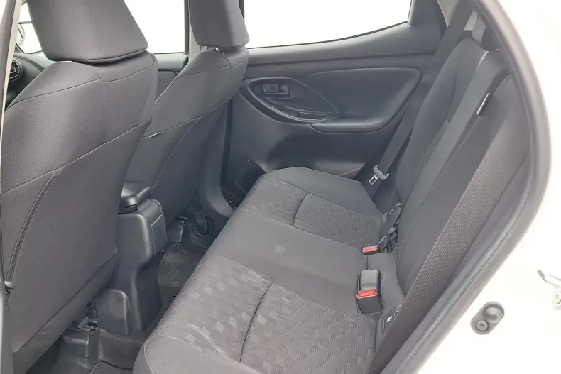 Toyota Yaris din 2025 cu 1.500 km - oferta TOY246111 - foto 8