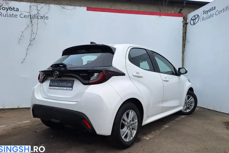 Toyota Yaris din 2025 cu 1.500 km - oferta TOY246111 - foto 9