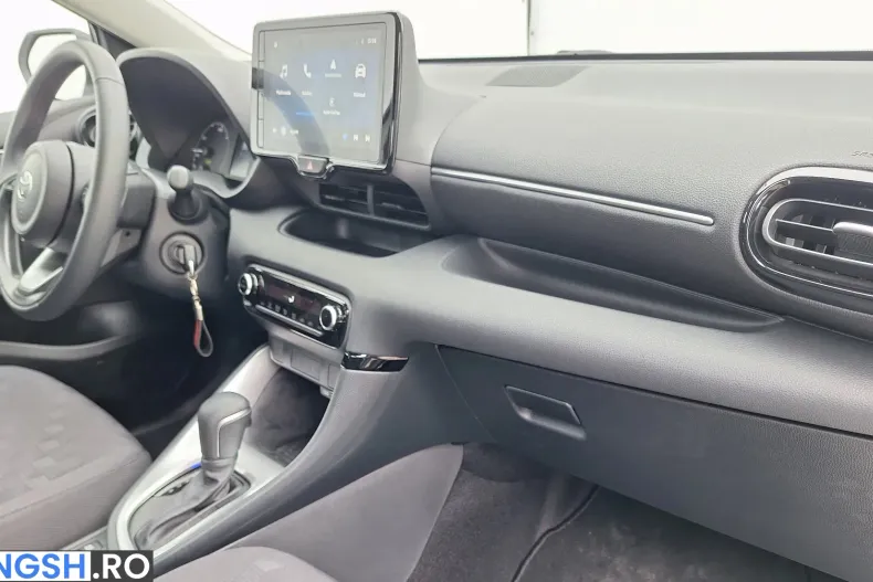 Toyota Yaris din 2025 cu 1.500 km - oferta TOY246111 - foto 11