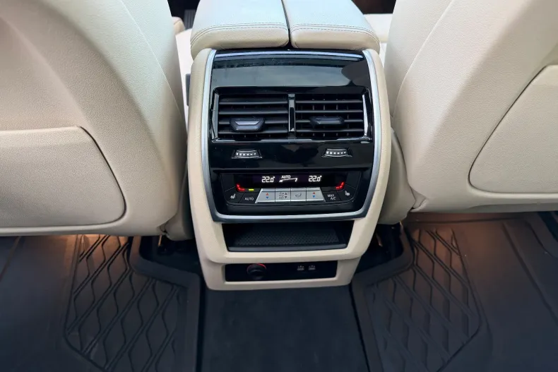 BMW X7 (Seria X) din 2021 cu 69.000 km - oferta BMW246116 - foto 13