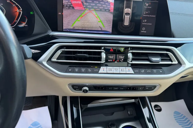 BMW X7 (Seria X) din 2021 cu 69.000 km - oferta BMW246116 - foto 31