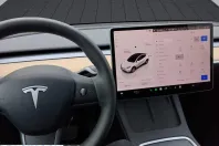 Tesla Model Y din 2023 cu 46.453 km - oferta TES246121 - foto 2