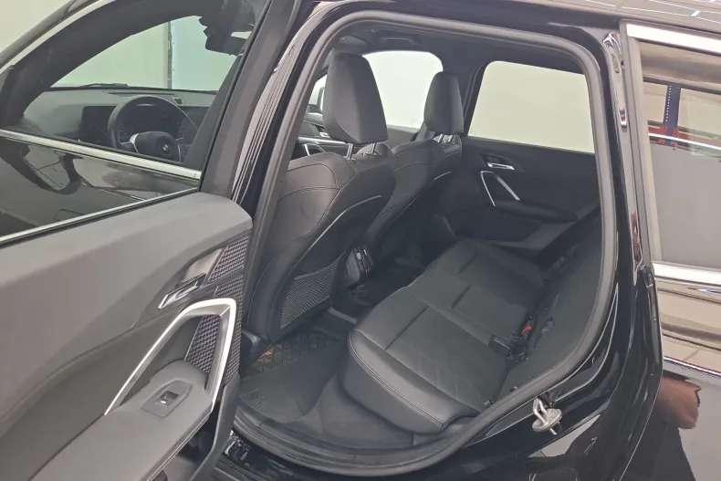 BMW X1 (Seria X) din 2023 cu 42.105 km - oferta BMW246126 - foto 13