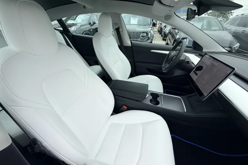 Tesla Model 3 din 2021 cu 118.000 km - oferta TES246131 - foto 8