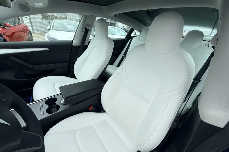 Tesla Model 3 din 2021 cu 118.000 km - oferta TES246131 - foto 9