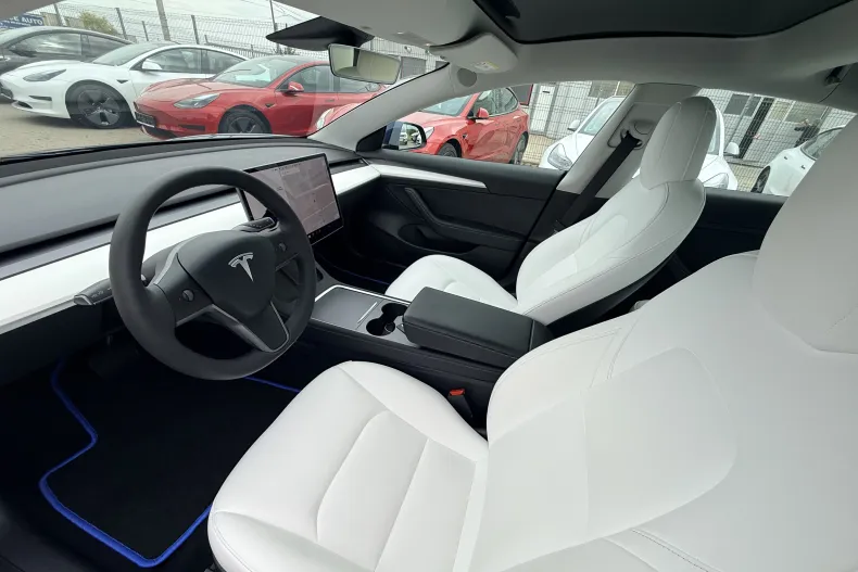 Tesla Model 3 din 2021 cu 118.000 km - oferta TES246131 - foto 12