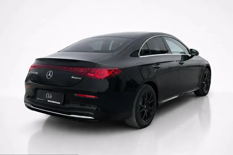 Mercedes-Benz CLA 350 (Clasa CLA) din 2026 cu 10 km - oferta MER246133 - foto 3