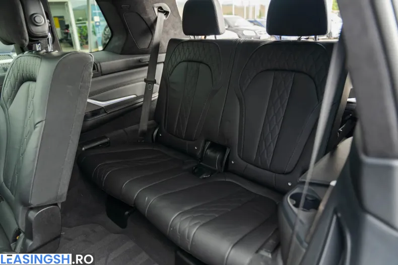 BMW X7 (Seria X) din 2020 cu 124.421 km - oferta BMW246134 - foto 19