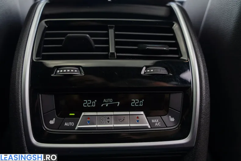 BMW X7 (Seria X) din 2020 cu 124.421 km - oferta BMW246134 - foto 27