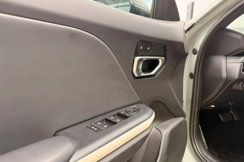 Kia K4 din 2025 cu 1.620 km - oferta KIA246136 - foto 10