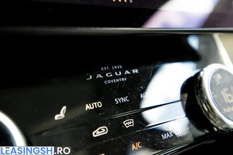 Jaguar F-Pace din 2021 cu 112.313 km - oferta JAG246139 - foto 31