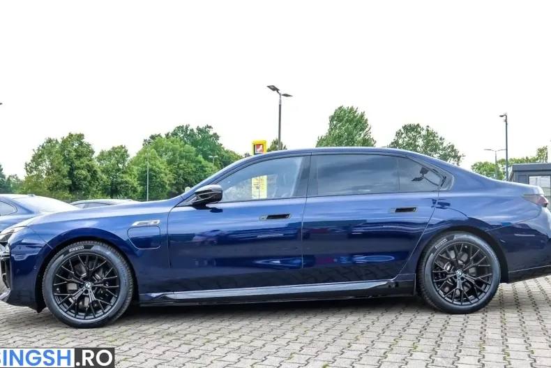 BMW M760 (Seria 7) din 2025 cu 43.141 km - oferta BMW246150 - foto 20