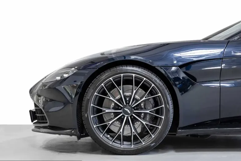 Aston Martin V8 Vantage din 2023 cu 16.900 km - oferta AST246154 - foto 12