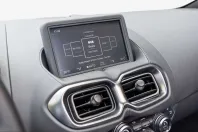 Aston Martin V8 Vantage din 2023 cu 16.900 km - oferta AST246154 - foto 18