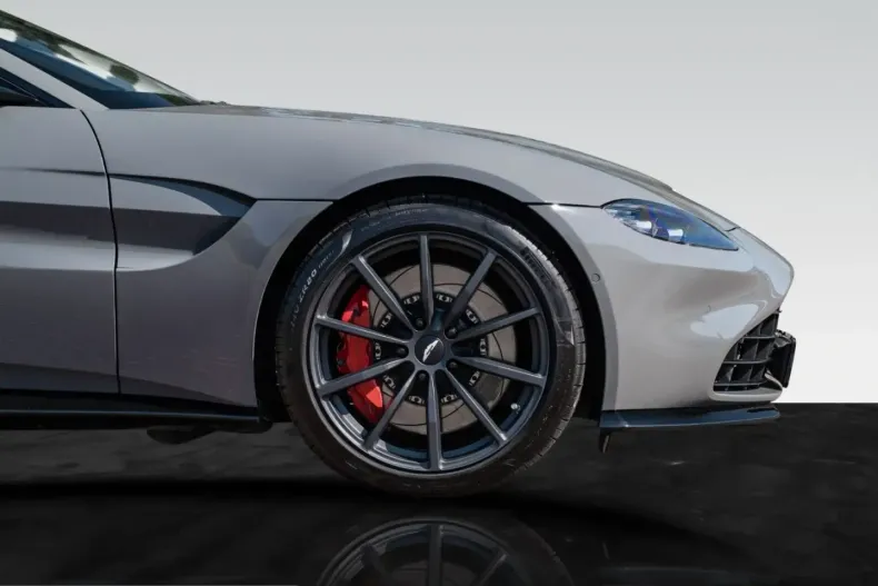 Aston Martin V8 Vantage din 2023 cu 27.500 km - oferta AST246155 - foto 8