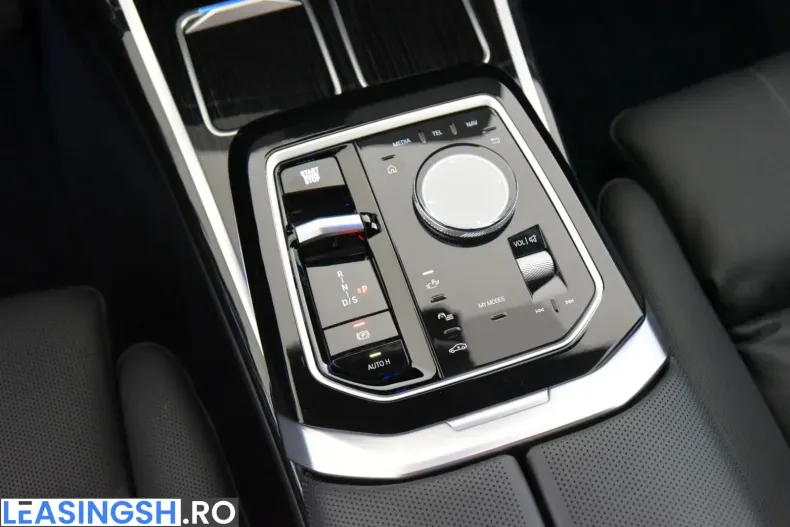 BMW 740 (Seria 7) din 2024 cu 21.915 km - oferta BMW246156 - foto 18